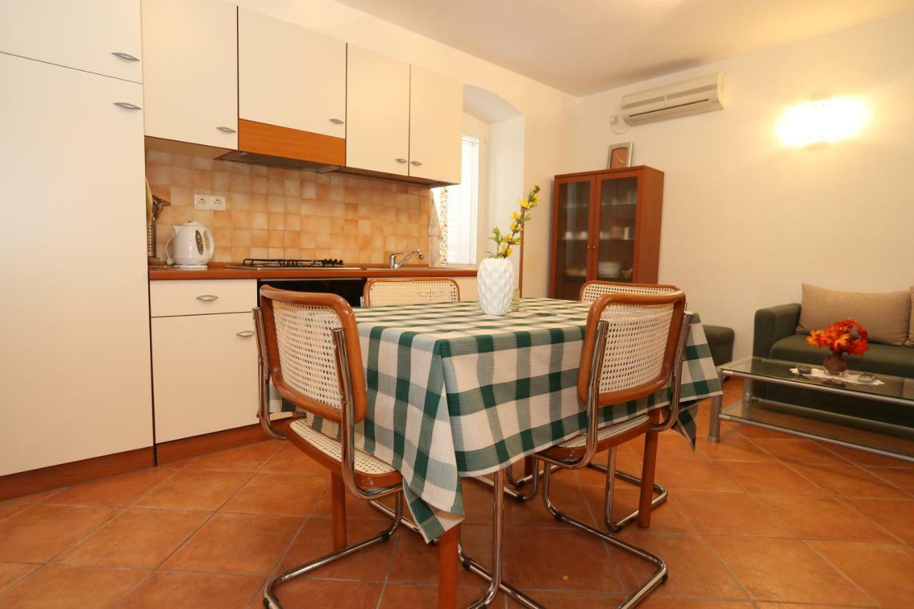 Apartment By The Sea Baška Extérieur photo