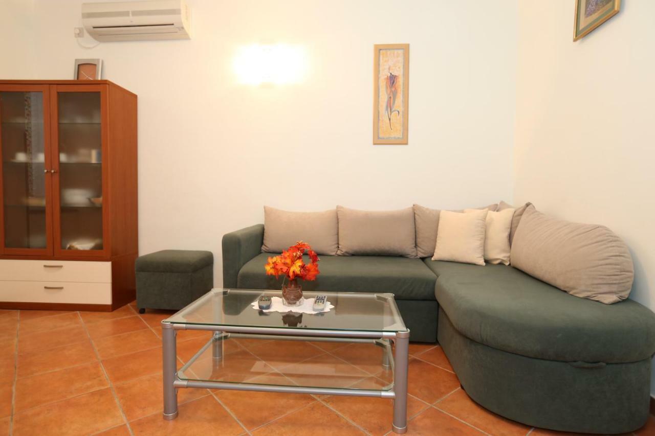 Apartment By The Sea Baška Extérieur photo